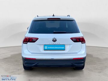 Volkswagen Tiguan - 8