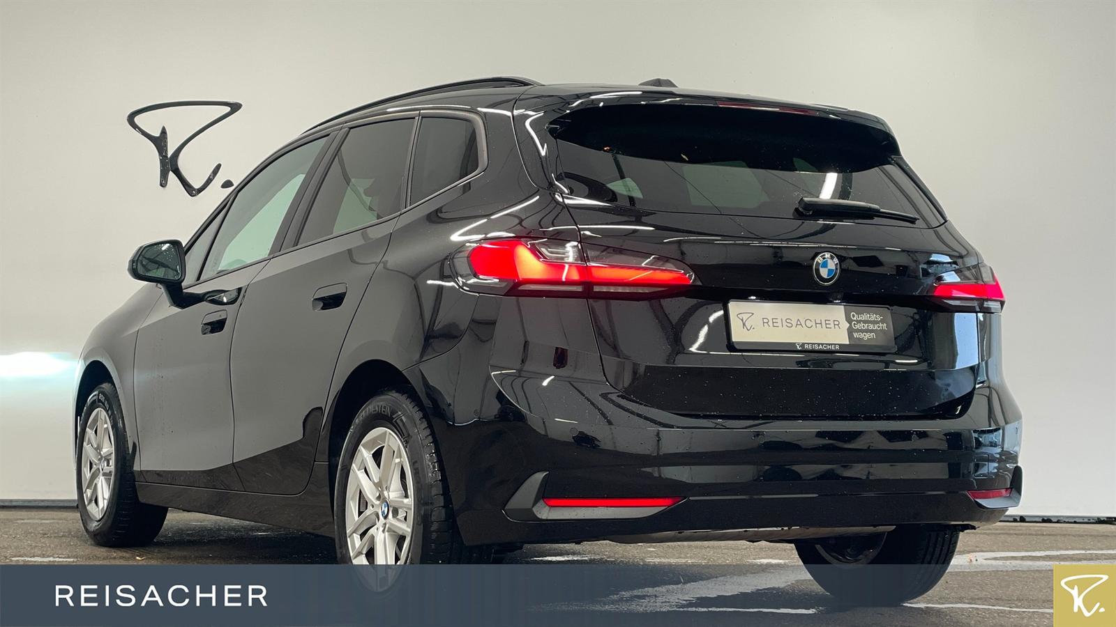 BMW 218i A Active Tourer ACC RFK PDC LED H&K 16"LM