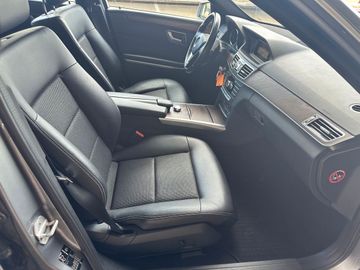 Mercedes E 200 - 6