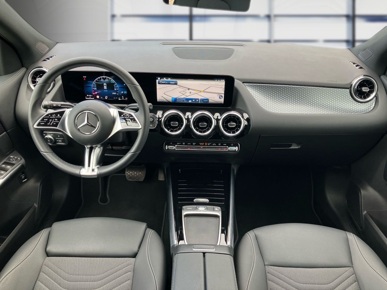 Fahrzeugabbildung Mercedes-Benz GLA 200 d AHK+MULTIBEAM+EL.HECKKL+KAMERA+SHZ+