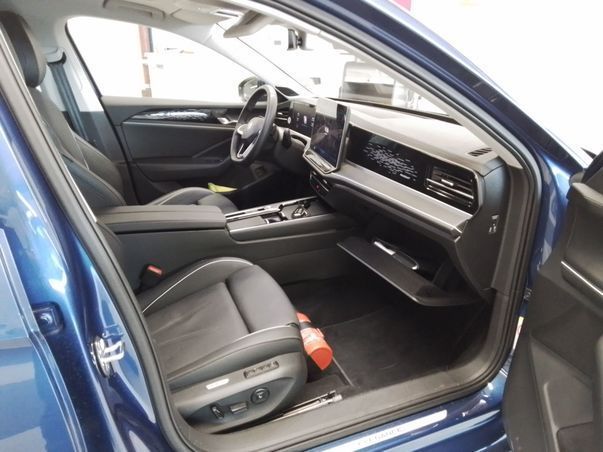 Volkswagen Passat Variant - Bild 8