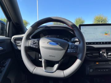 Bild 14 Ford Focus Turnier ST-Line MHEV Sportpaket HUD Navi S