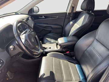 KIA Sorento - 8