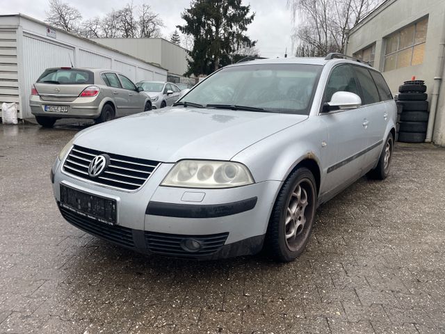 Volkswagen Passat Variant Trendline*Klima*Xenon*TÜV 09/2025