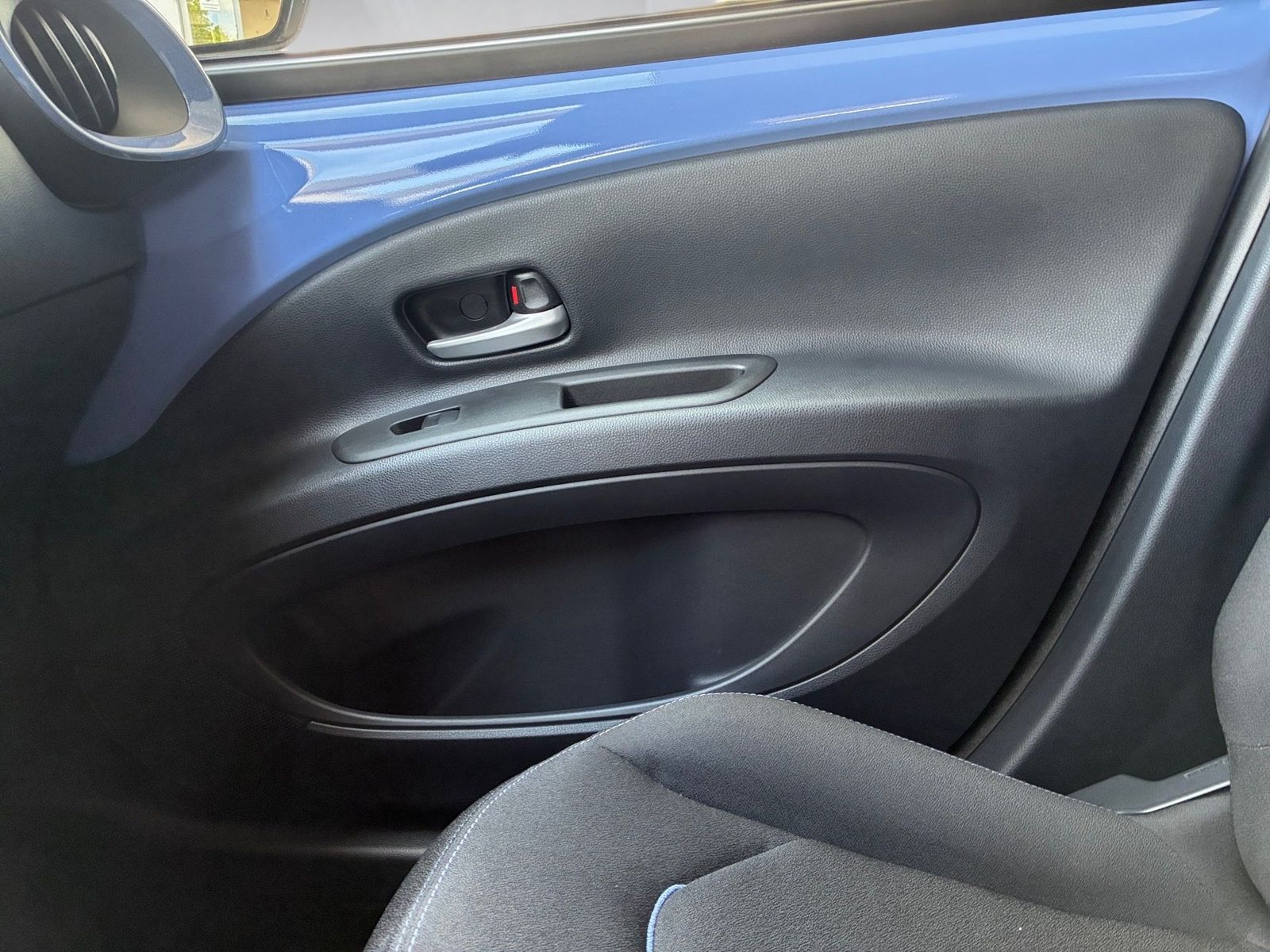 Fahrzeugabbildung Toyota Aygo X 1.5 Teamplayer NAVI LED KAMERA ACC