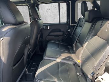 Jeep Wrangler Unlimited Plug-In-Hybrid Sahara 4xe