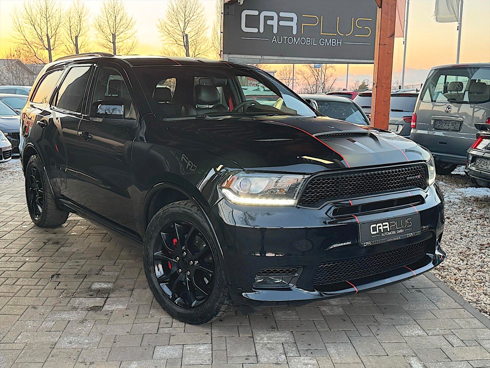 Fahrzeugabbildung Dodge Durango 5.7 V8 R/T 4x4 Night Paket *LED*7 Sitze*