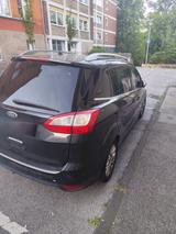 Ford Grand C-MAX Champ 7 Sitzer - gebrauchte Ford Grand C-Max aus dem Jahr 2011