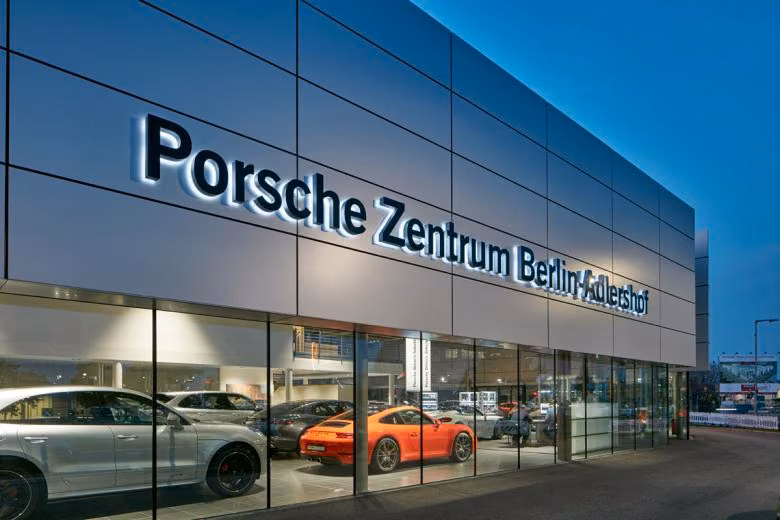 showroom-image-main