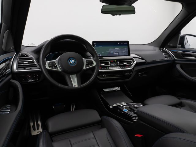 Foto Nummer 38: BMW iX3