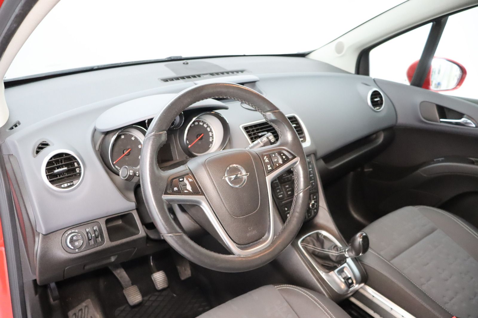 Fahrzeugabbildung Opel Meriva 1.3 CDTI Lenkradhzg. * PDC * Tempomat