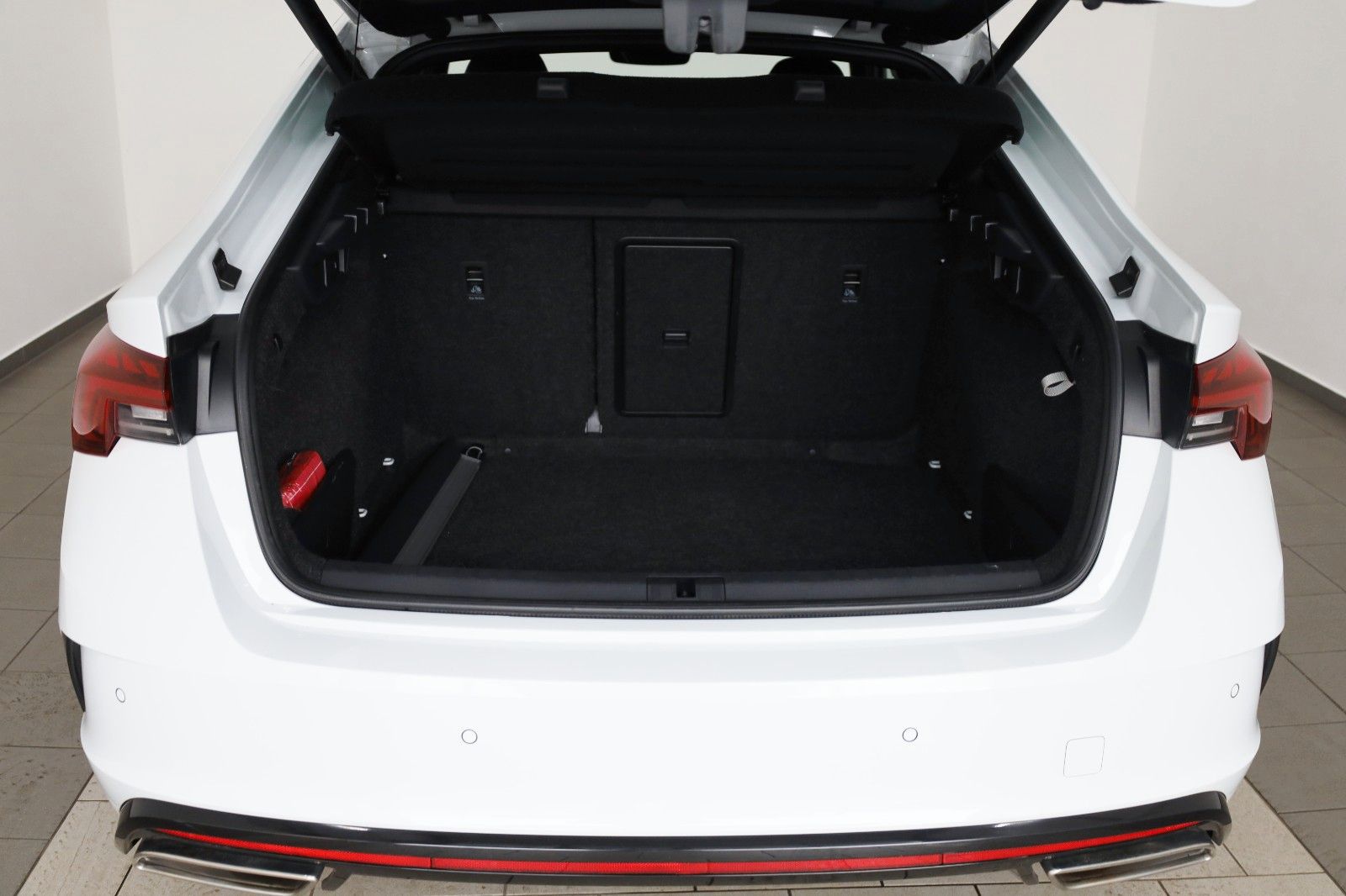 Fahrzeugabbildung SKODA Octavia Lim. RS T.Leder,Navi,LED,ACC,Massage,SH