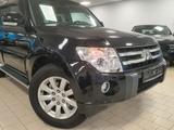 Mitsubishi Pajero3.2DI-D Instyle/Aut/Navi/Panorama/7-Sitzer - gebrauchte Mitsubishi Pajero aus dem Jahr 2010