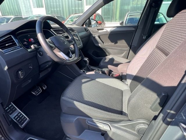 Tiguan 2.0 TDI DSG ACTIVE NAVI AHK LED Kamera Ke