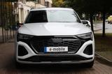 Audi Q8 e-tron 55 quattro S line - GARANTIE, WIE NEU - weiße Audi Q8 e-tron
