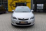 Opel Astra 1.6 Cosmo Autom. *SHZ*PDC*Xenon*Navi* - Opel Astra aus 2010: 1.6