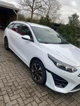 Kia cee'd Sportswagon 1.6 GDI Plug-In Hybrid Vis...