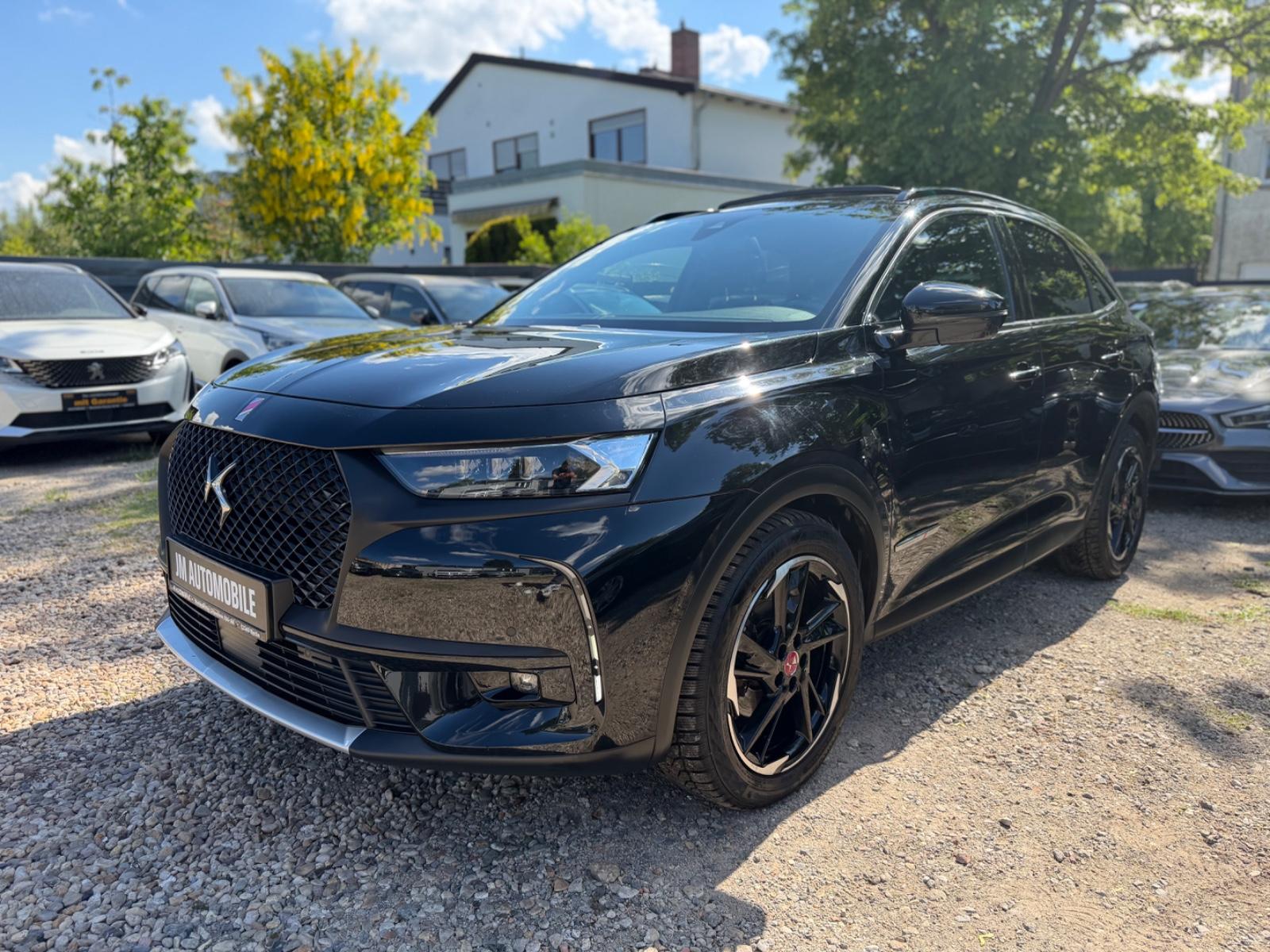 DS Automobiles DS7 Crossback Performance/R.Kamera/Pano/Memory
