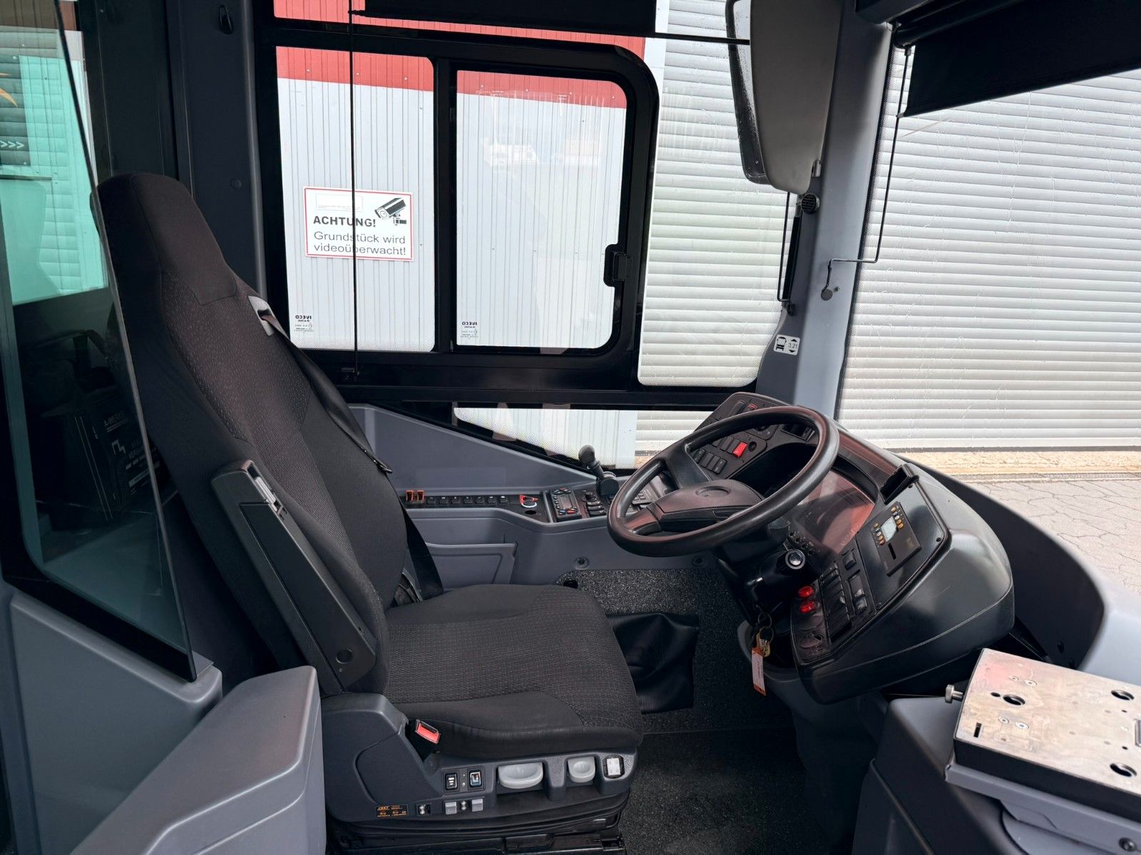 IVECO  2019 - Image 6 of 24