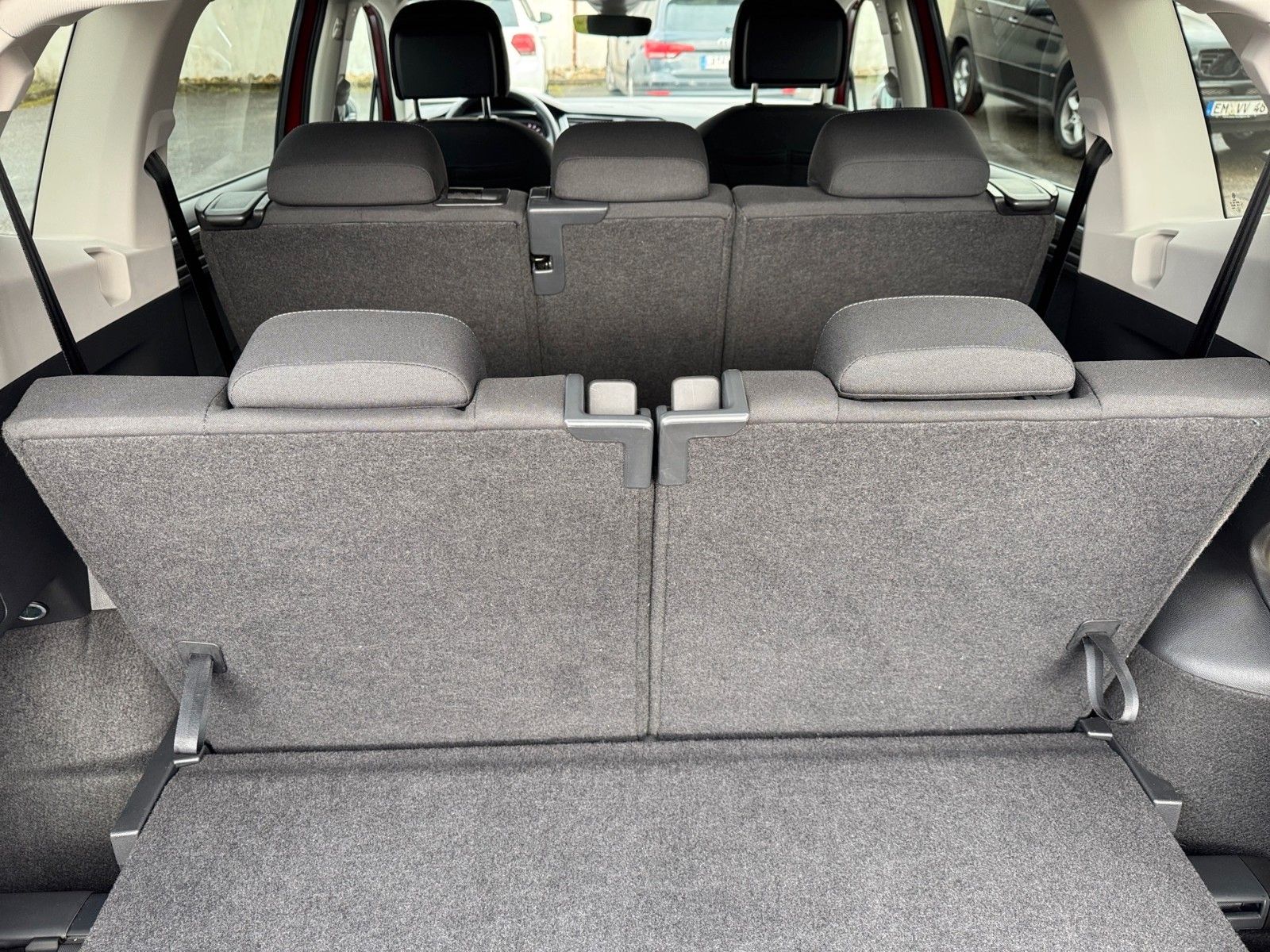 Fahrzeugabbildung Volkswagen Tiguan Allspace Life 1.5 TSI