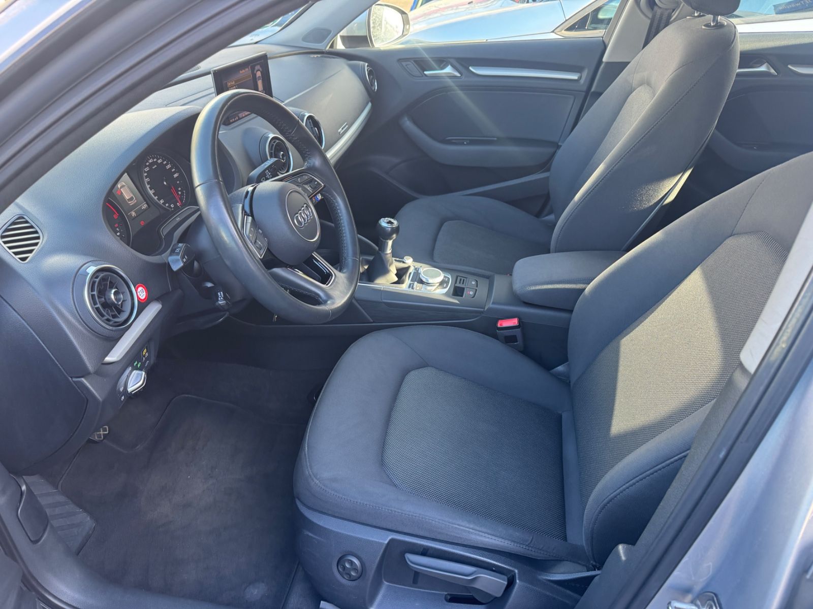 Fahrzeugabbildung Audi A3 Sportback Navi+Xenon+Sitzheizung