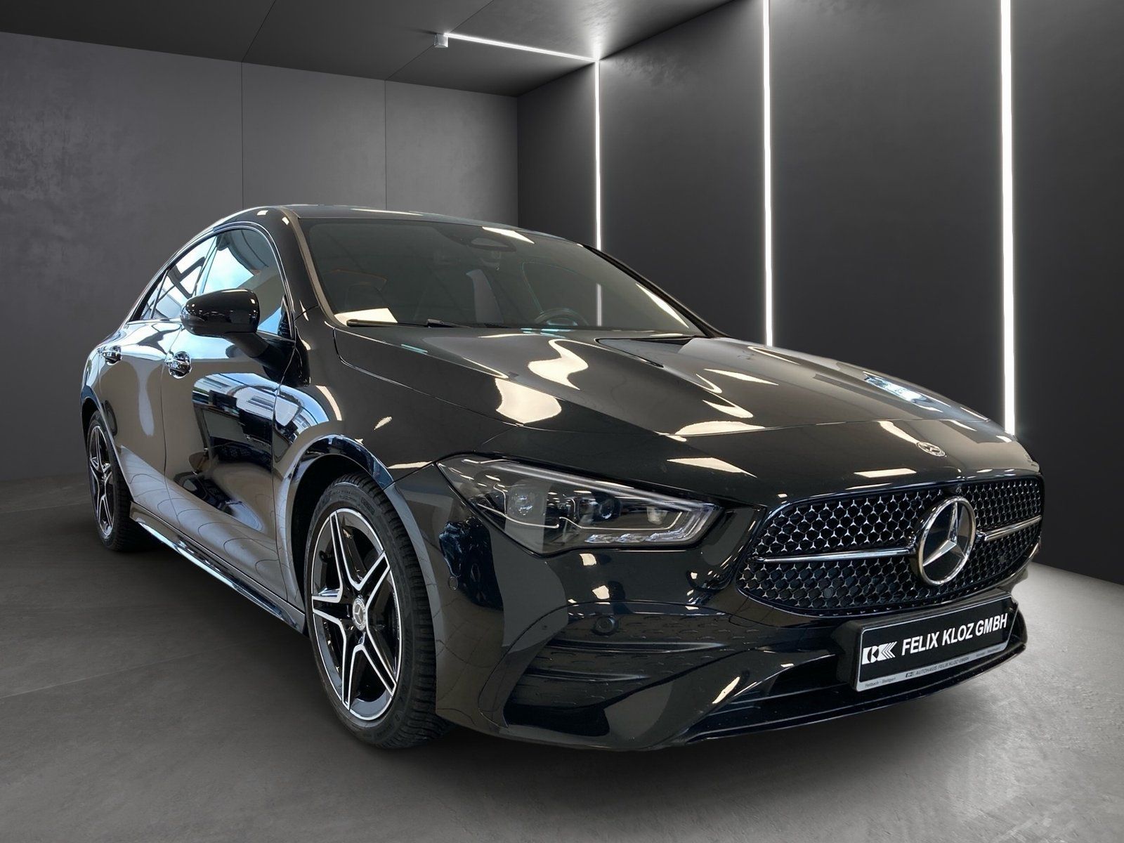 Fahrzeugabbildung Mercedes-Benz CLA 180 AMG Plus*Pano*HUD*360°*MBeam*AHK*Totwink