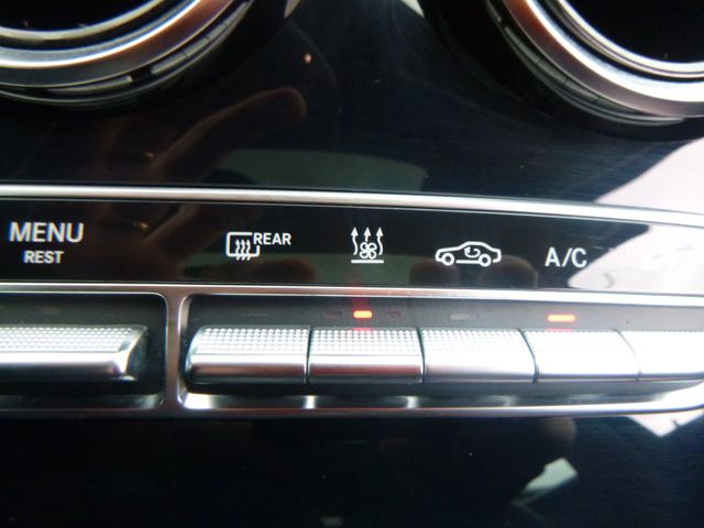 Fahrzeugabbildung Mercedes-Benz C 220d T >AUT/PANO/STANDHEIZ/LED-LICHT...