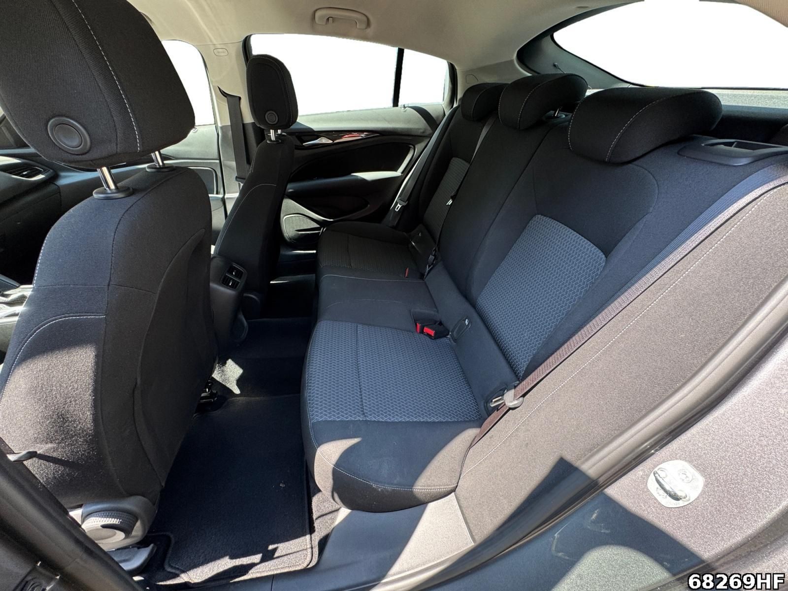 Fahrzeugabbildung Opel Insignia B Grand Sport