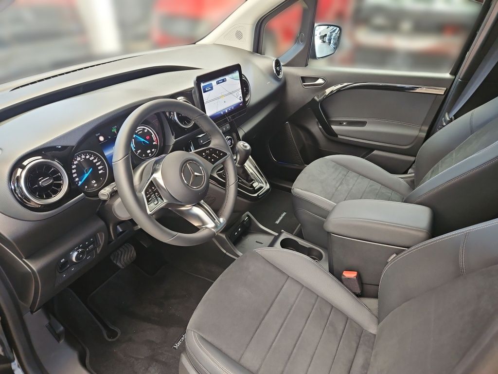 Fahrzeugabbildung Mercedes-Benz EQT 200 Style LED RFK Nav AHK 22KW-AC Flügeltüre