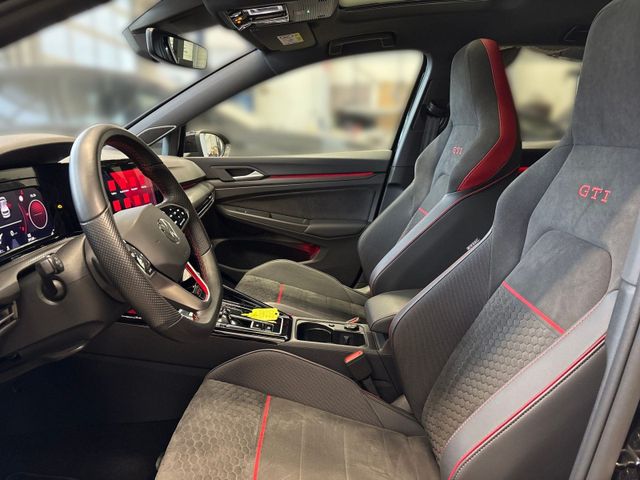 Golf VIII GTI 2.0 TSI Clubsport AKRA MATRIX+PANO