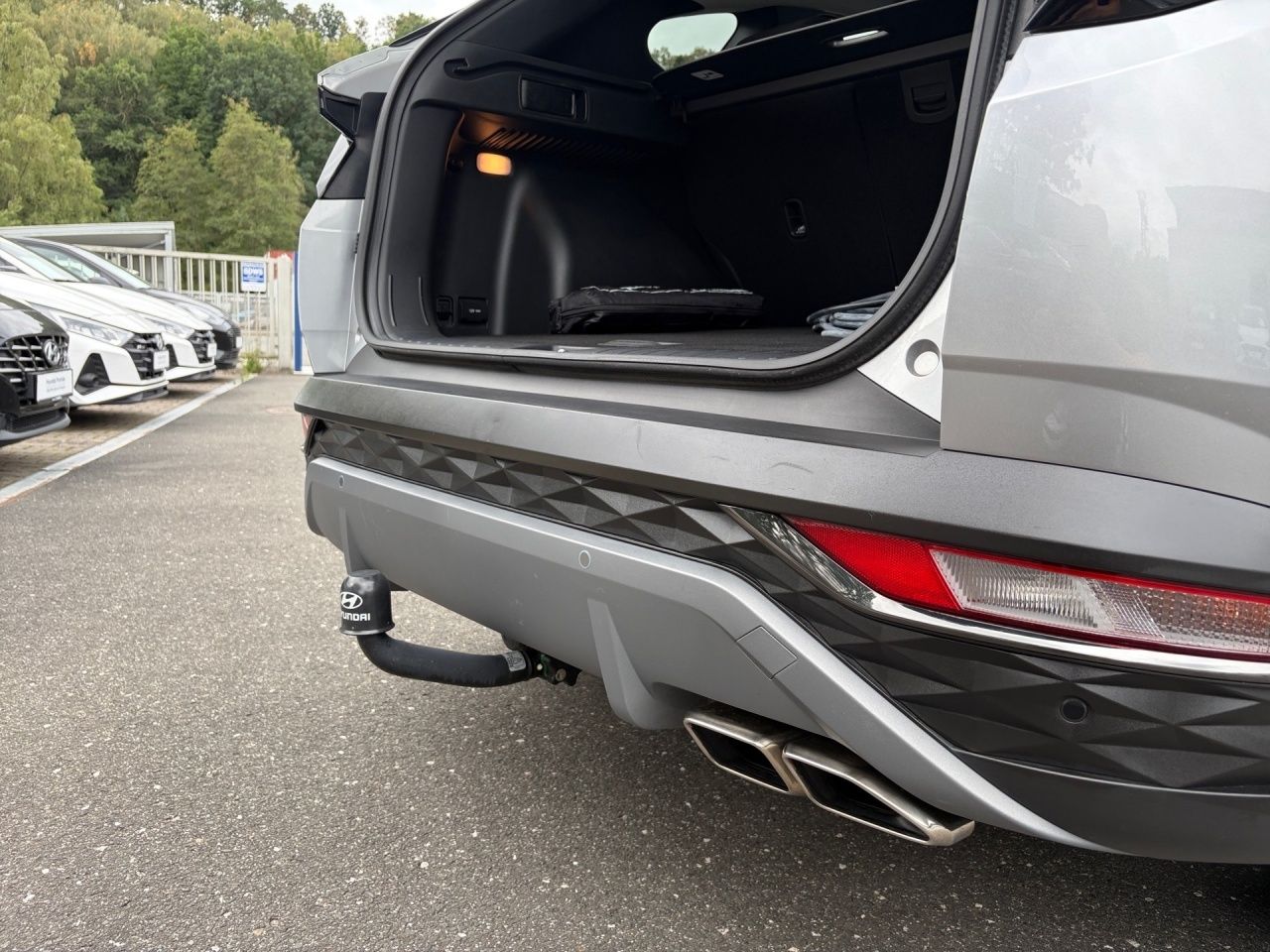 Fahrzeugabbildung Hyundai TUCSON TREND SHZ*LHZ*NAVI*KRELL*ZV*PANO*