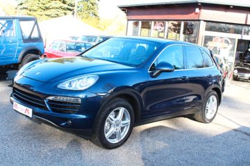 Porsche Cayenne - 2