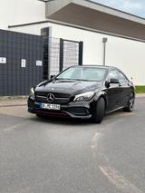 Mercedes-Benz Mercedes Benz CLA 250 Sport - Mercedes-Benz CLA 250: Sport