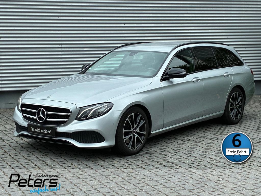 Image of Mercedes-Benz E 300