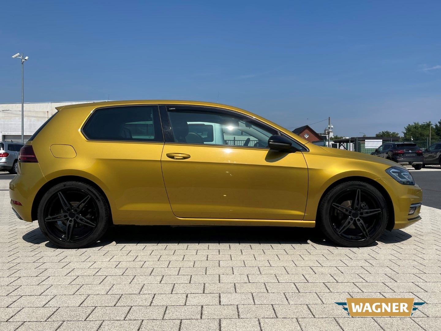 Fahrzeugabbildung Volkswagen Golf VII R-Line Comfortline  BMT 1.4 TSI