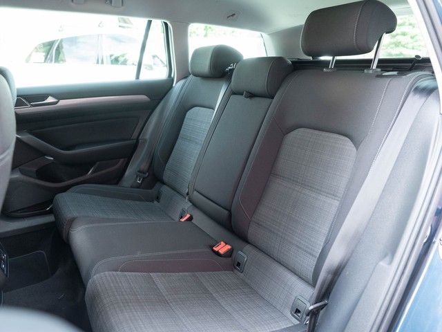 Passat Variant Business TDI DSG AHK ACC AppConne