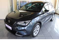 Fahrzeugabbildung Seat Arona FR-Line TSI,Apple CarPlay,Top-Zustand