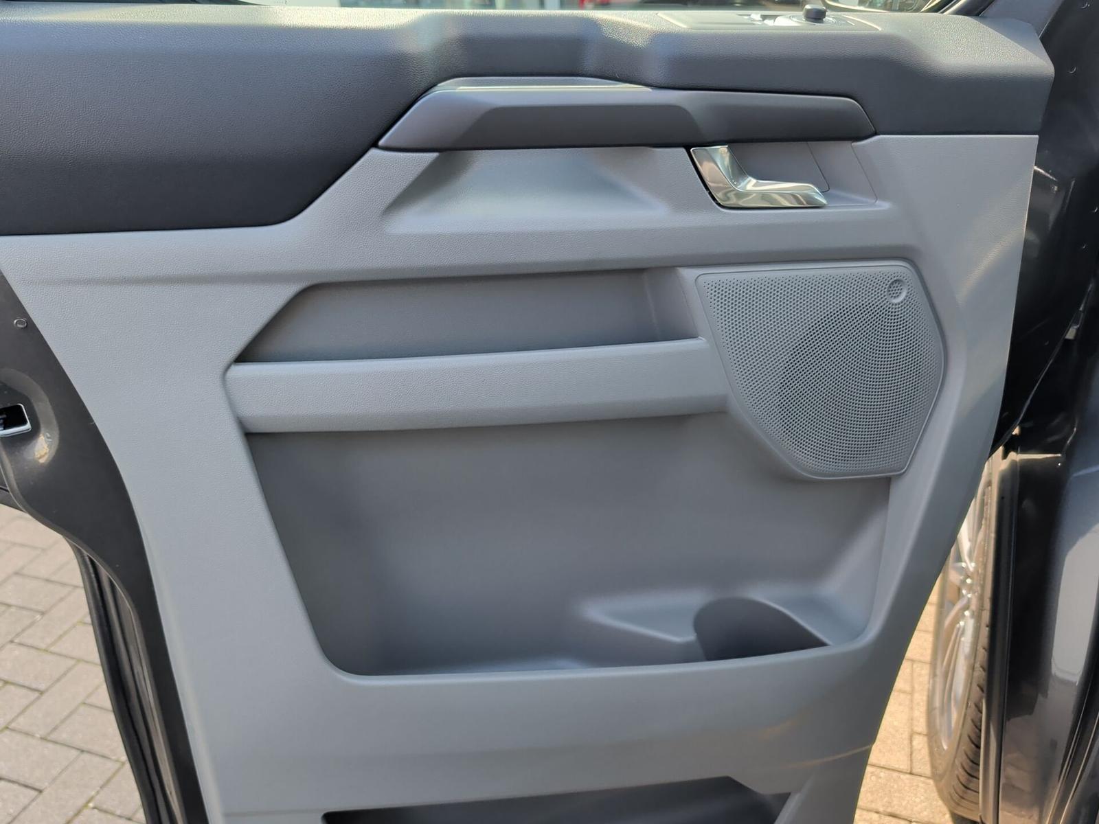 Ford Tourneo Custom L1 Titanium X 8S 5Jahre+AHK+Leder