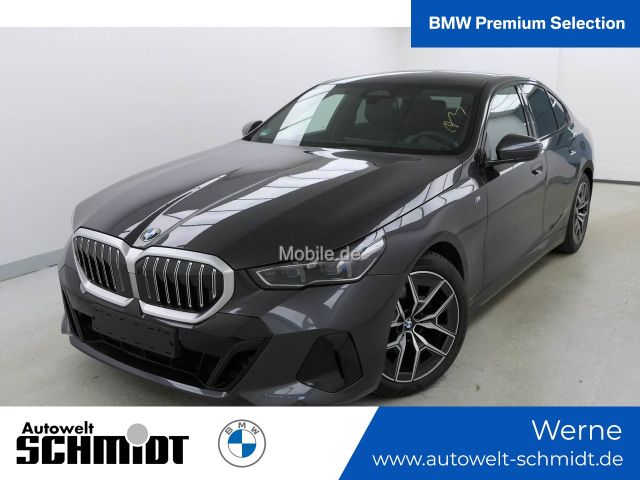 BMW 520i M Sport / NP= 76.080,- / Komforts / AHK /