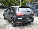 Volkswagen Golf VII 2.0 GTI PERFORMANCE BMT AUT NAVI R-CAM - : Unfallwagen