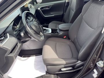 Toyota RAV 4 - 12