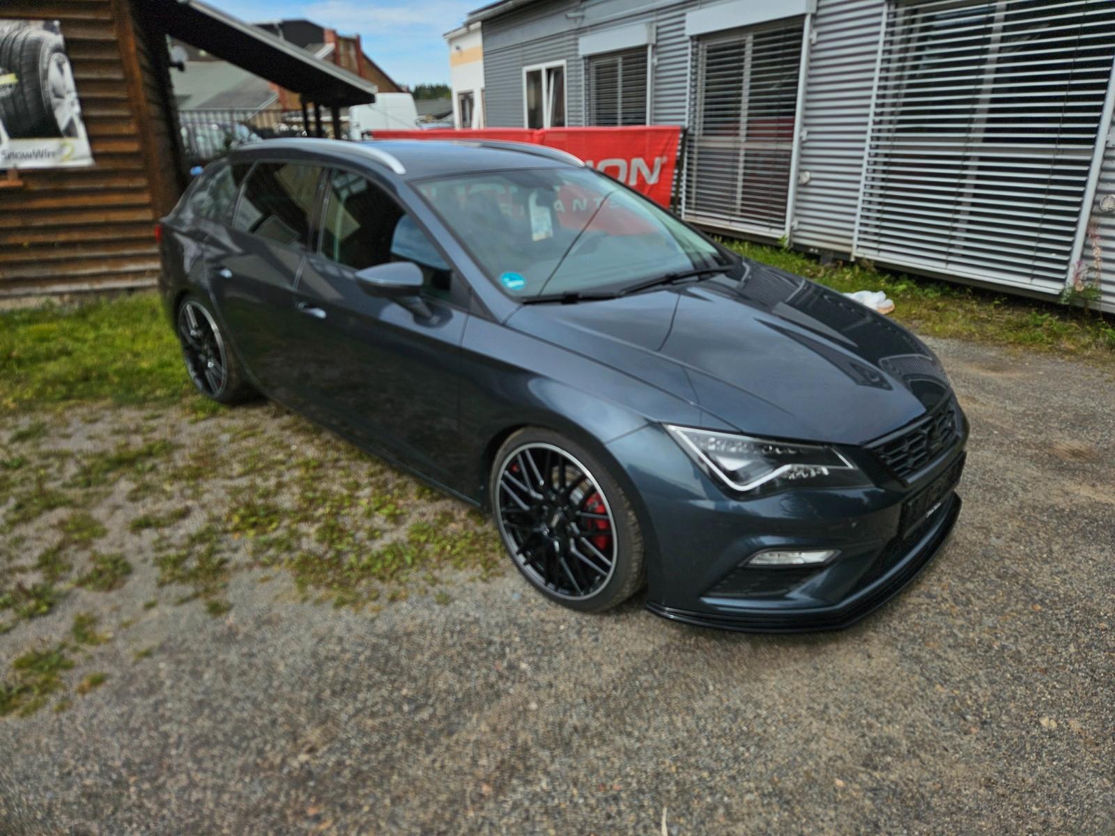 Seat Leon ST FR Rieger