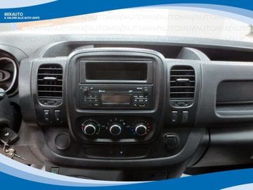Renault Trafic - 6
