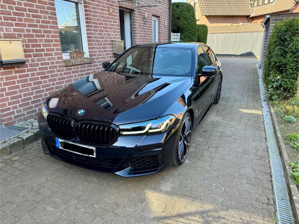 BMW M550