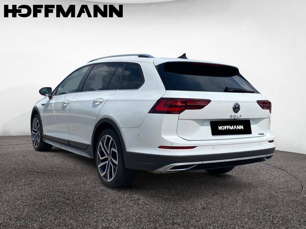 Fahrzeugabbildung Volkswagen Golf Variant 2.0 TDI 4Motion SCR DSG Alltrack