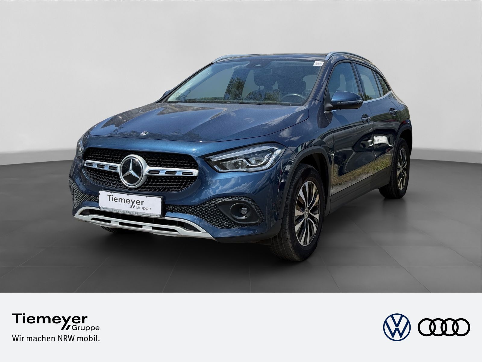 MERCEDES-BENZ GLA 200 LED PANO KAMERA NAVI