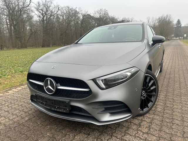 Mercedes-Benz A 250 e Edition 2021 Mattgrau AMG-Paket