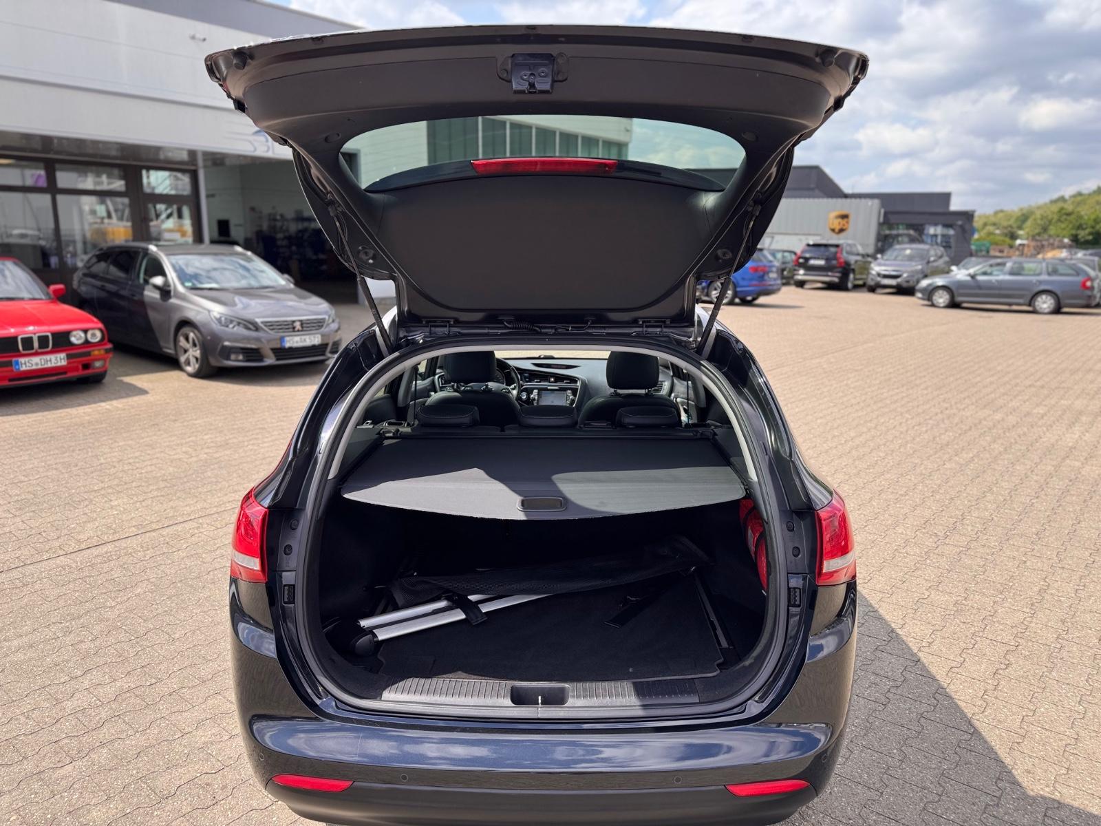 Kia Ceed Sportswagon Platinum Edition Aut.