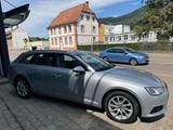 Audi A4 Avant ultra + 8fach+Top - Audi A4: Kombi, Automatik