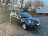 Ford Fiesta 1,3 51 kW Black Magic  - Ford Fiesta: Magic